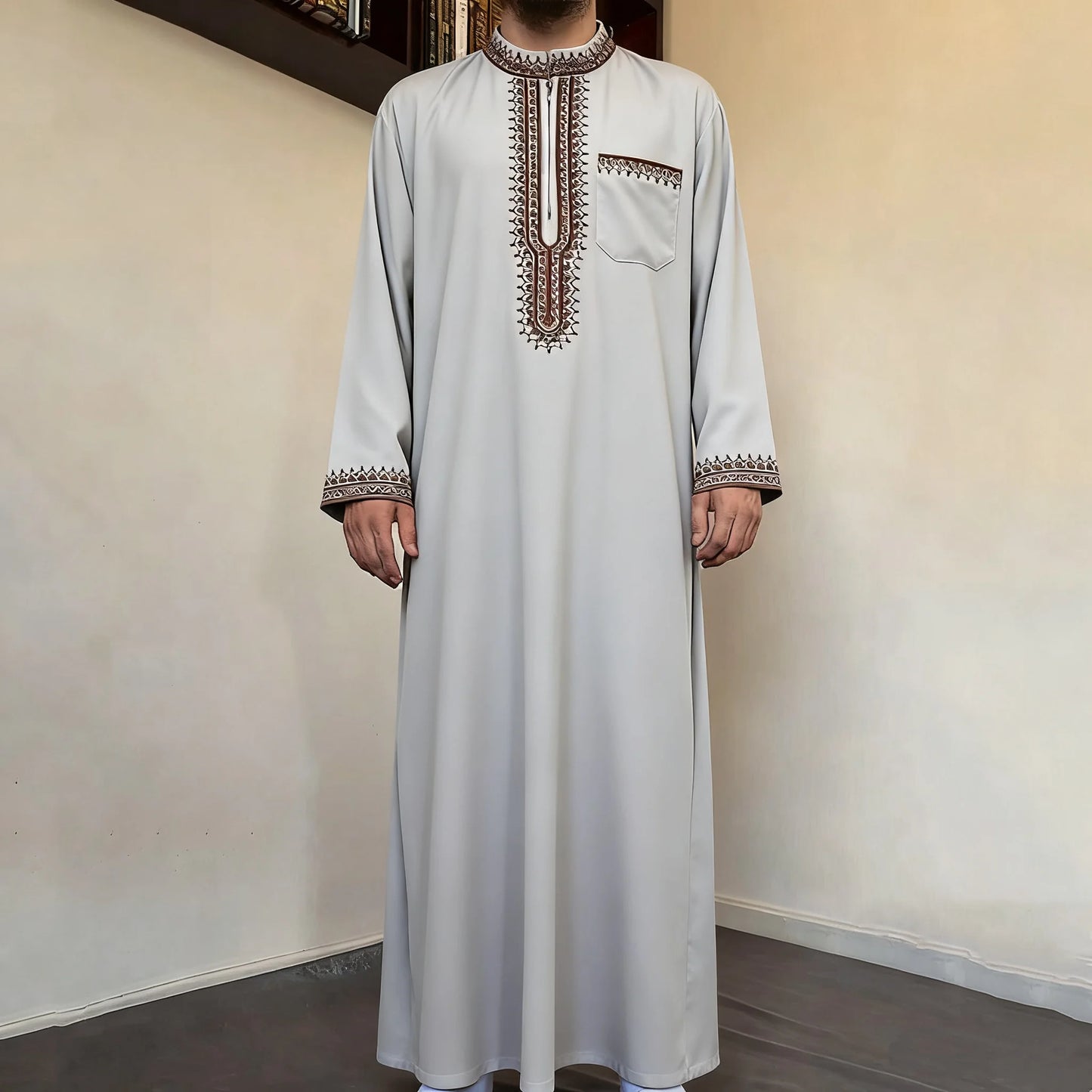 Dubai Arab Muslim men's long robe for Eid al Fitr worship, high-end elegant standing collar long sleeved black robe